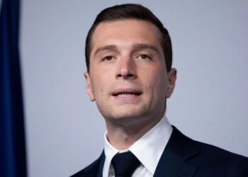 У Франції лідер ультраправих хоче, щоб Україна платила за допомогу Європи – Bloomberg