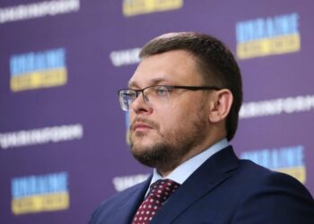 Директор НАБУ різко відреагував на запитання про матір хлопчика, якого він нібито всиновив задля амністії