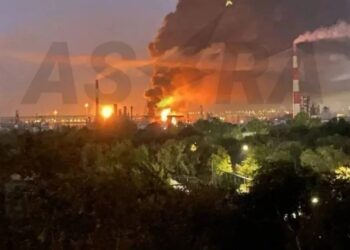 У самарі після атаки горить один із найбільших у регіоні Куйбишевський НПЗ – ASTRA