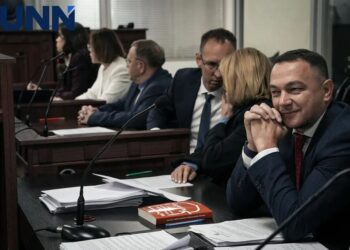 Сину й чоловікові Тетяни Крупи ВАКС дозволив брати участь у засіданні онлайн з-за кордону
