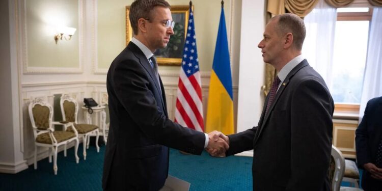 Корецький обговорив з послом США посилення ППО, енергетику та спільні проєкти в ОПК