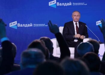 путін переніс форум "Валдай" із сочі до москви через загрозу українських безпілотників – FT