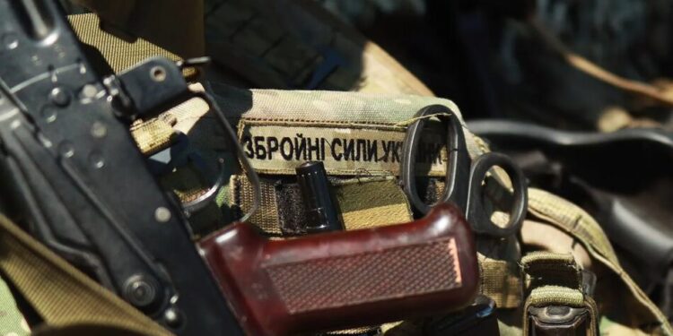 Сили оборони продовжують контролювати Добропілля попри фейки міноборони рф – "Азов"