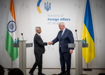 “Війну не буде вирішено через купівлю чи некупівлю нафти” – глава МЗС Індії