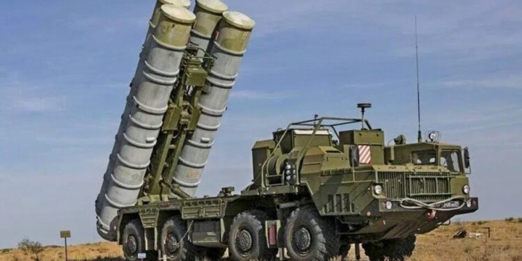 Сили оборони України уразили дві пускові установки ЗРК С-400 на території рф