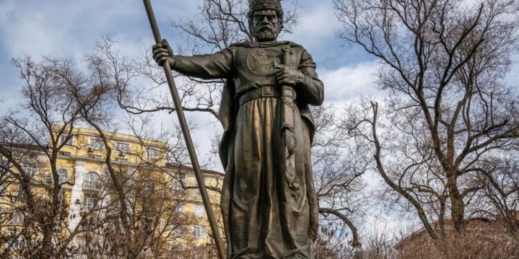 Після десятиліть переговорів: останки царя Самуїла повернули з Греції до Болгарії