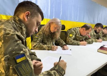 У окопах, на службі та в укриттях: як в Україні пройшов Радіодиктант національної єдності