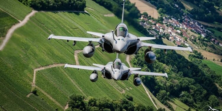 Франція з листопада почне навчати українських пілотів на Rafale – міністр