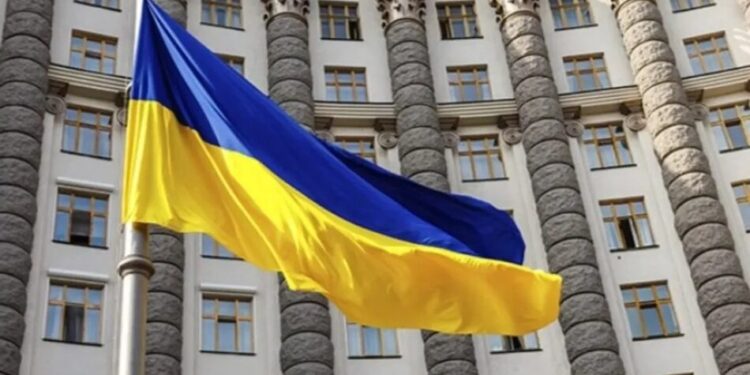 Уряд виділив майже 355 млн грн на укриття у пологових і захист лікарень