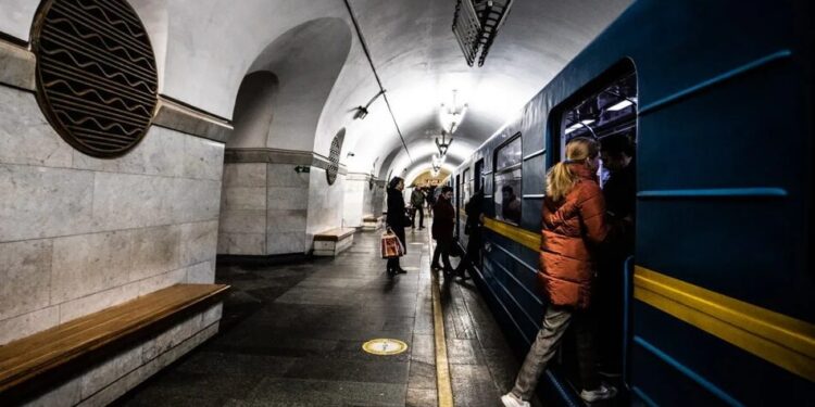 Як працює "зелена" гілка метро у Києві – влада дала оновлення