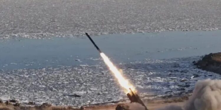 Північна Корея повідомила про використання штучного інтелекту під час випробування ракети
