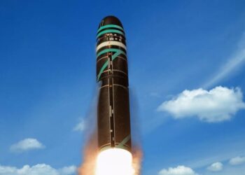 Франція провела випробування нової ядерної ракети M51.3 – за цим спостерігав Макрон