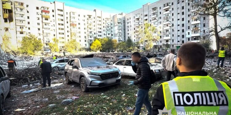 Ракетний удар рф по Кременчуку: уже двоє загиблих і 9 постраждалих