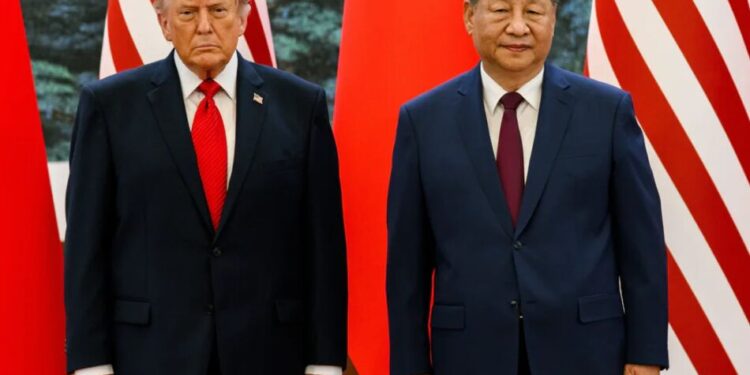 Сі Цзіньпін під час зустрічі з Трампом кілька разів робив перерви для відпочинку та відмовився від спільного обіду – WSJ