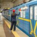 Київський метрополітен призупинив рух через зниження напруги