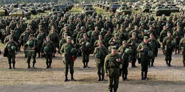 росія вперше за рік створила нову дивізію та одразу кинула її в бої за Костянтинівку