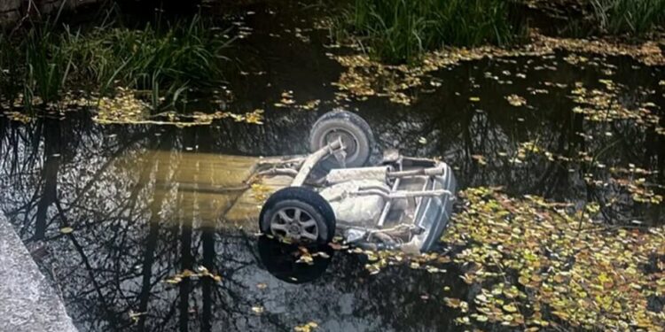 На Хмельниччині в автомобілі, піднятому з річки, знайшли тіла трьох дітей