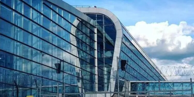 Україна готується до відновлення авіасполучення: чи зможуть повернутися вітчизняні перевізники