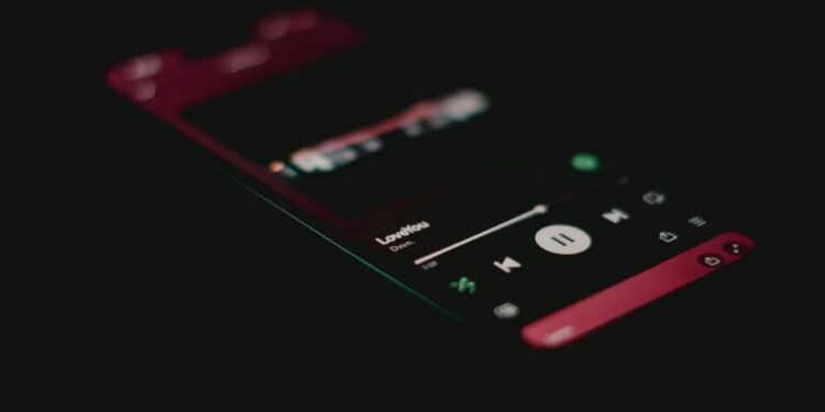 Spotify готує ШІ-сервіс для реміксів і каверів – FT