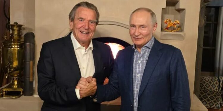 "Цілковито аморально" – Мерц обурився візитом Шредера до путіна на день народження