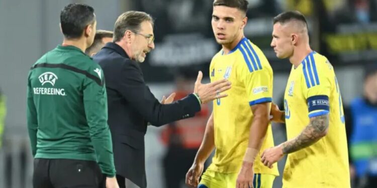 Україна розгромно програла Північній Ірландії у Лізі націй, пропустивши курйозний гол