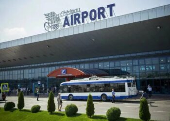 Аеропорт Кишинева вдруге за добу евакуювали через "замінування"