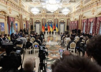 США запропонували провести тристоронню зустріч України та росії до кінця жовтня – Зеленський