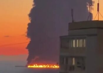 "Справедливі українські відповіді на всі російські удари" – Зеленський повідомив про ураження у рф і Чорному морі