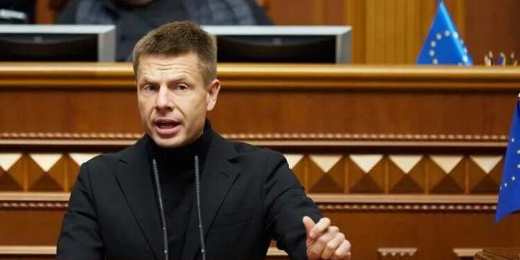 Гончаренко про переговори: спочатку припинення ударів, потім складні політичні питання