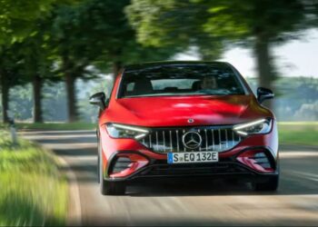 Mercedes знімає з продажу електричний аналог E-класу лише через три роки через провальні продажі