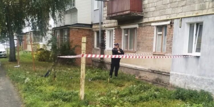 На Львівщині чоловік ударив ножем у шию військовослужбовця ТЦК та втік