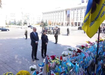 Зеленський і Мерц вшанували полеглих захисників на столичному Майдані Незалежності