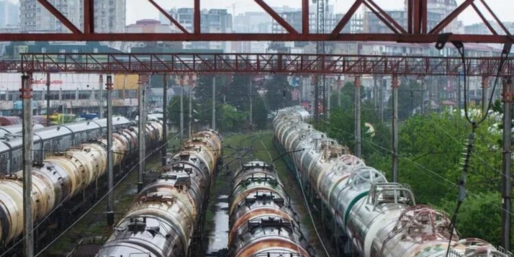 росія продовжить заборону на експорт дизпального до 2027 року, але зробить винятки