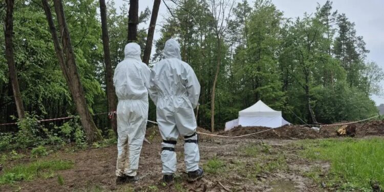 У Польщі розпочали пошукові дослідження місць поховань загиблих українців у Ласкові