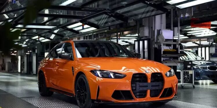 BMW M випустила мільйонний автомобіль – ювілейним став яскравий седан M3
