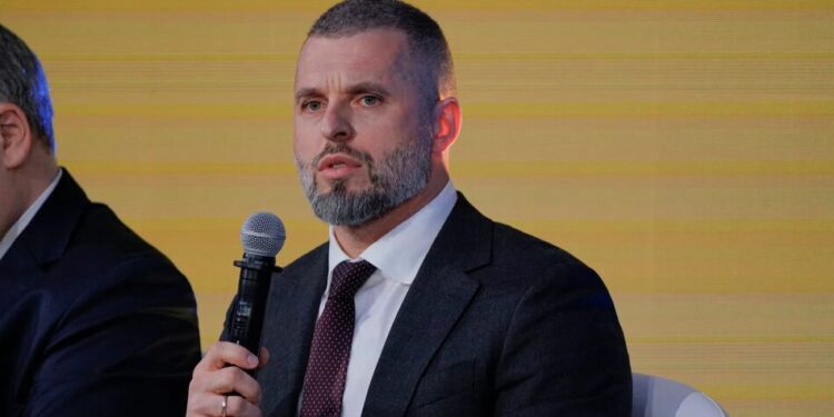 "Українські спортсмени туди не їхатимуть" – Бідний про участь України на ЧС-2030 з важкої атлетики в москві