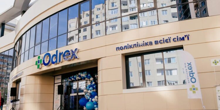 Чому “дуже дорогі” адвокати обвинувачених у медичній недбалості лікарів Odrex пропускають судові засідання?